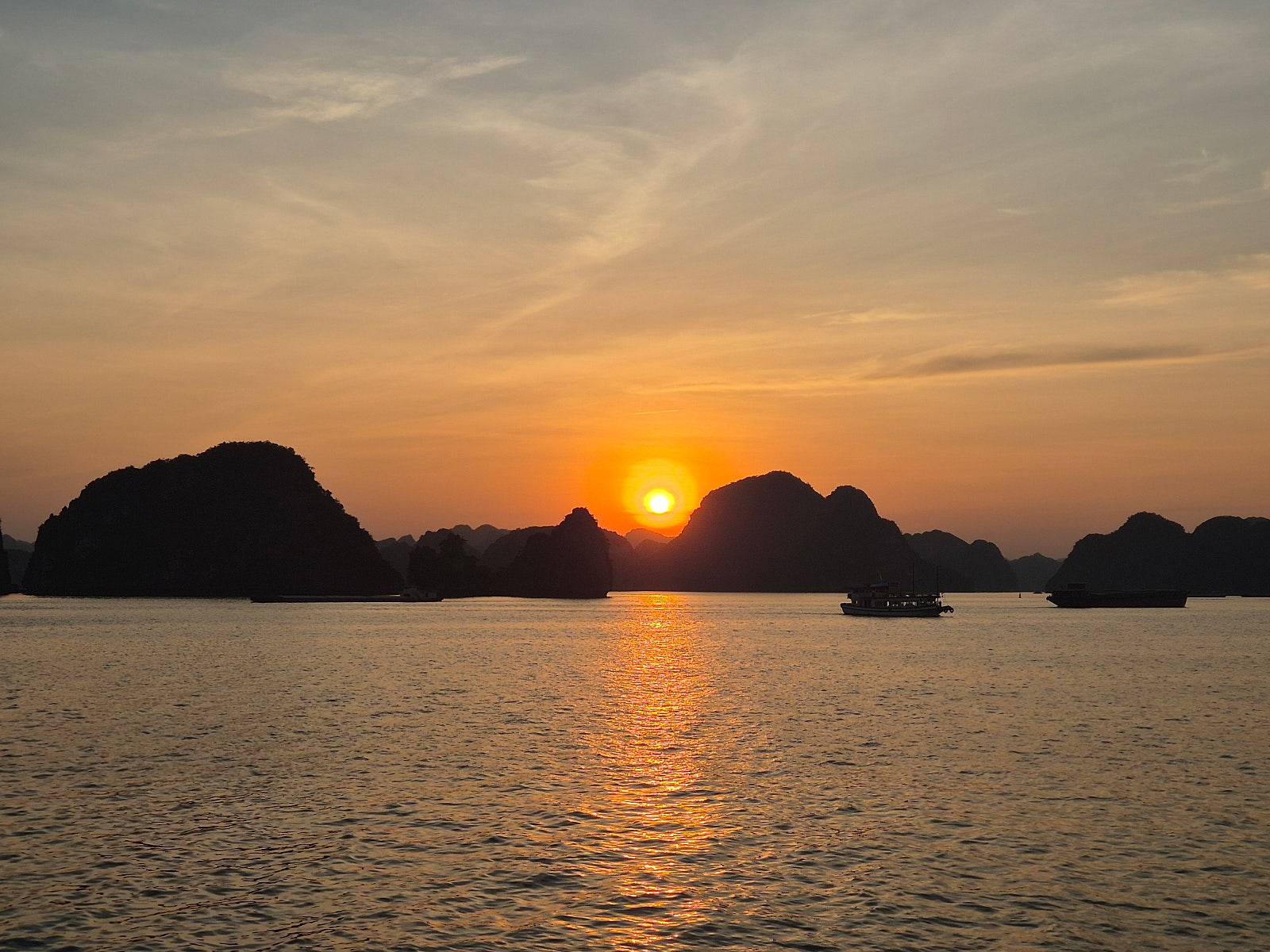 노을지는 하노이