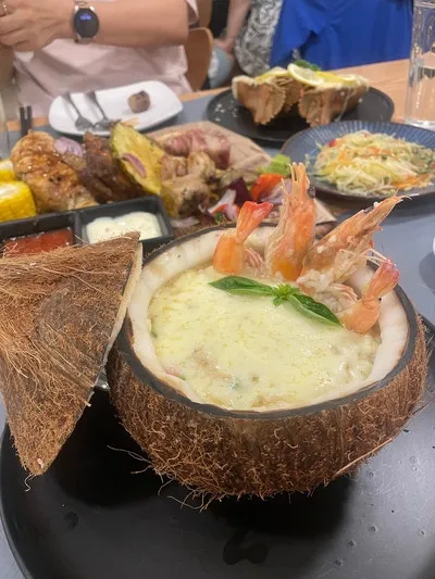 막탄 맛집 '모닝글로리'